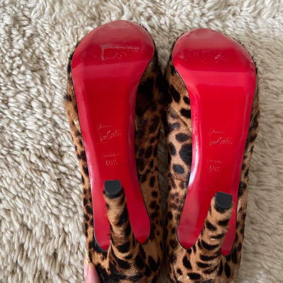 Christian Louboutin Leopard Heels - Picture 2 of 10